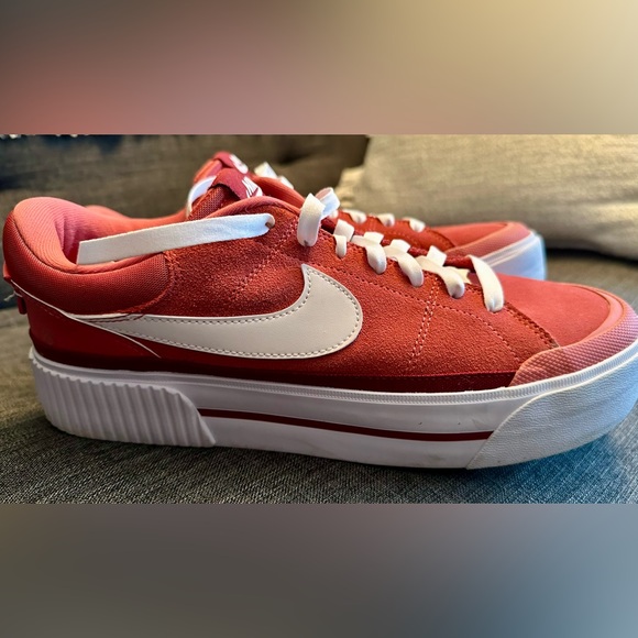 Nike Court Legacy Lift Women’s size 10.5 - Picture 1 of 8